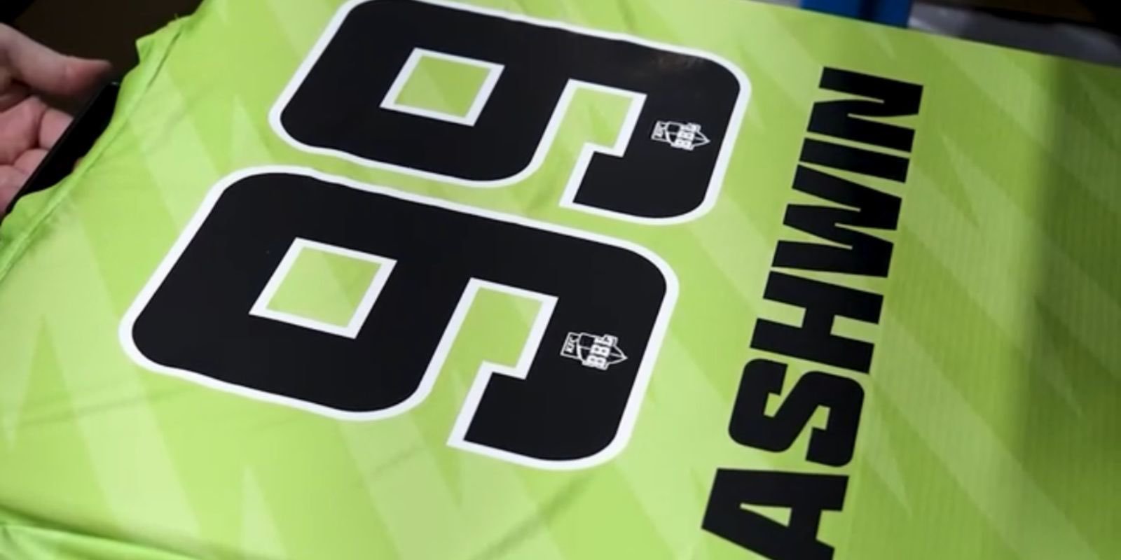 Ashwin BBL Signing 2025 – Sydney Thunder Signs the Deal