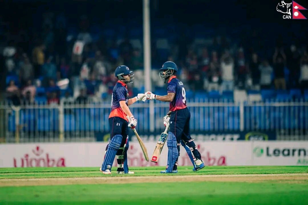 Sundeep Jora and Aasif Sheikh put on a partnership of 100 runs for 4th wicket